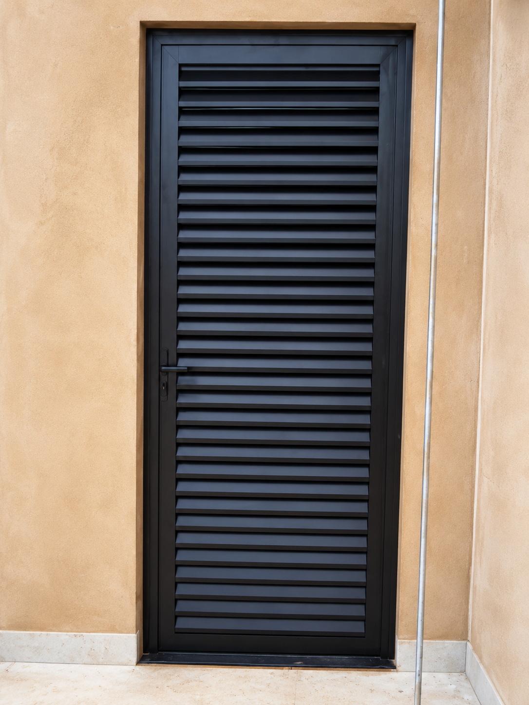 Portas, janelas e portinholas